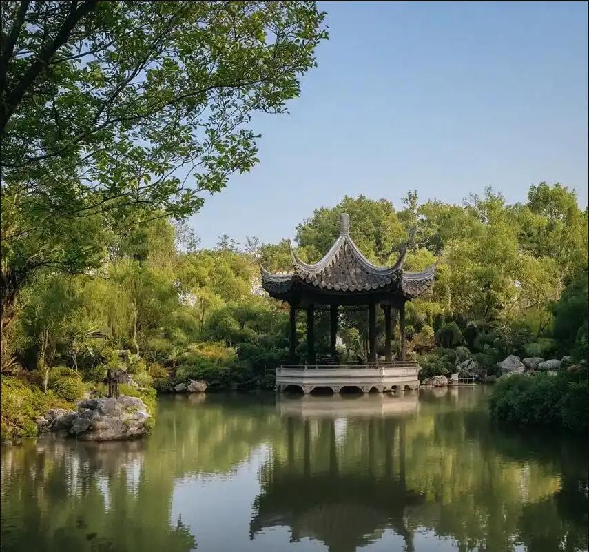 雨山区寻真土建有限公司